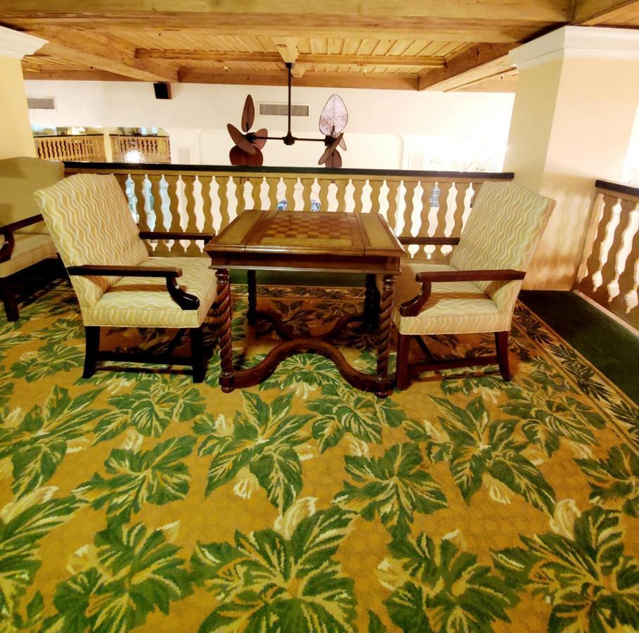 Romantic Studio In The Heart Of Palm Beach - Free Valet Service Екстериор снимка