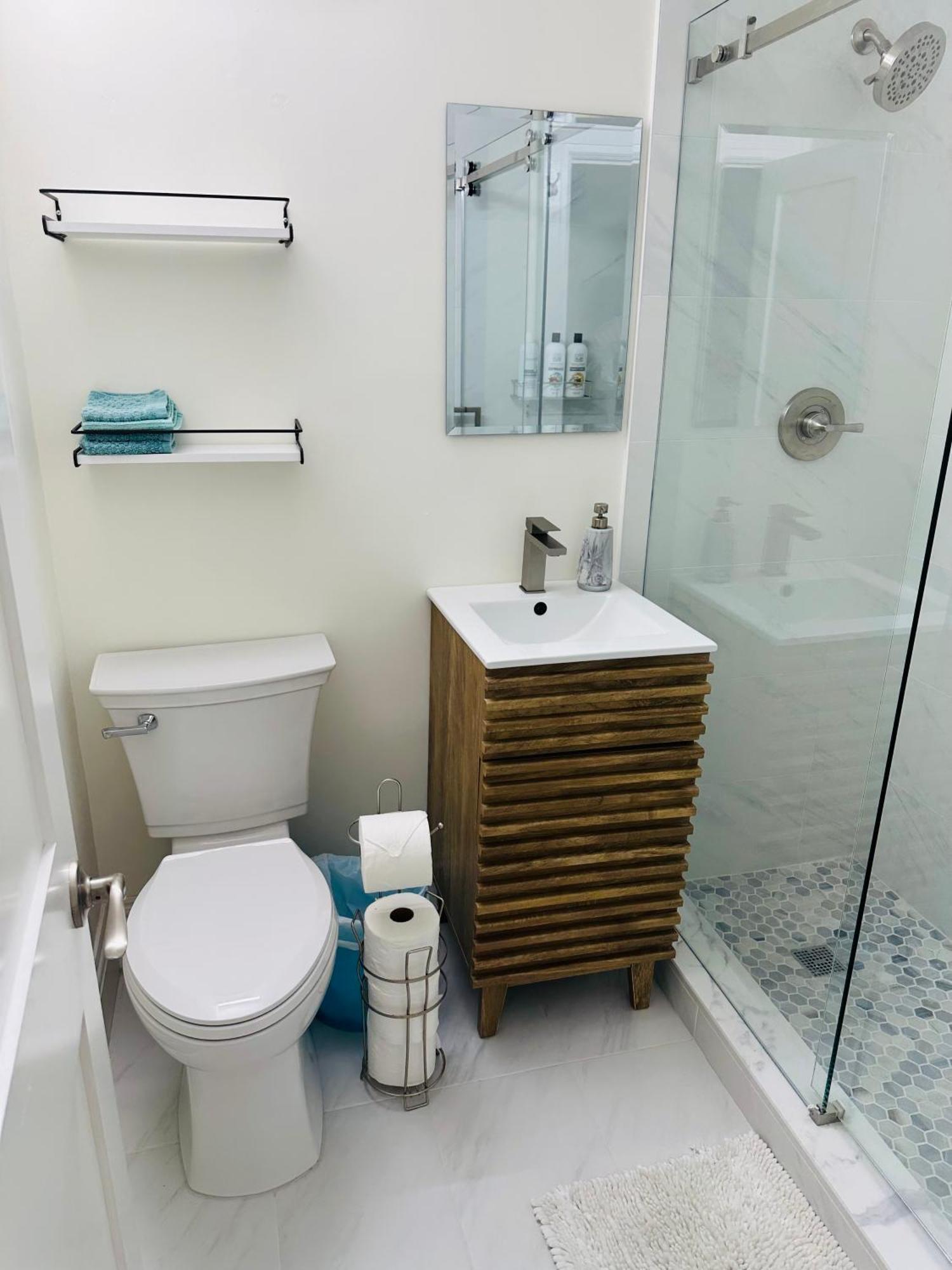 Romantic Studio In The Heart Of Palm Beach - Free Valet Service Екстериор снимка